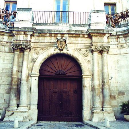 Palazzo Moccia Hotel Rutigliano Kültér fotó